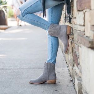 Tecovas Lucy Suede Bootie Size 8